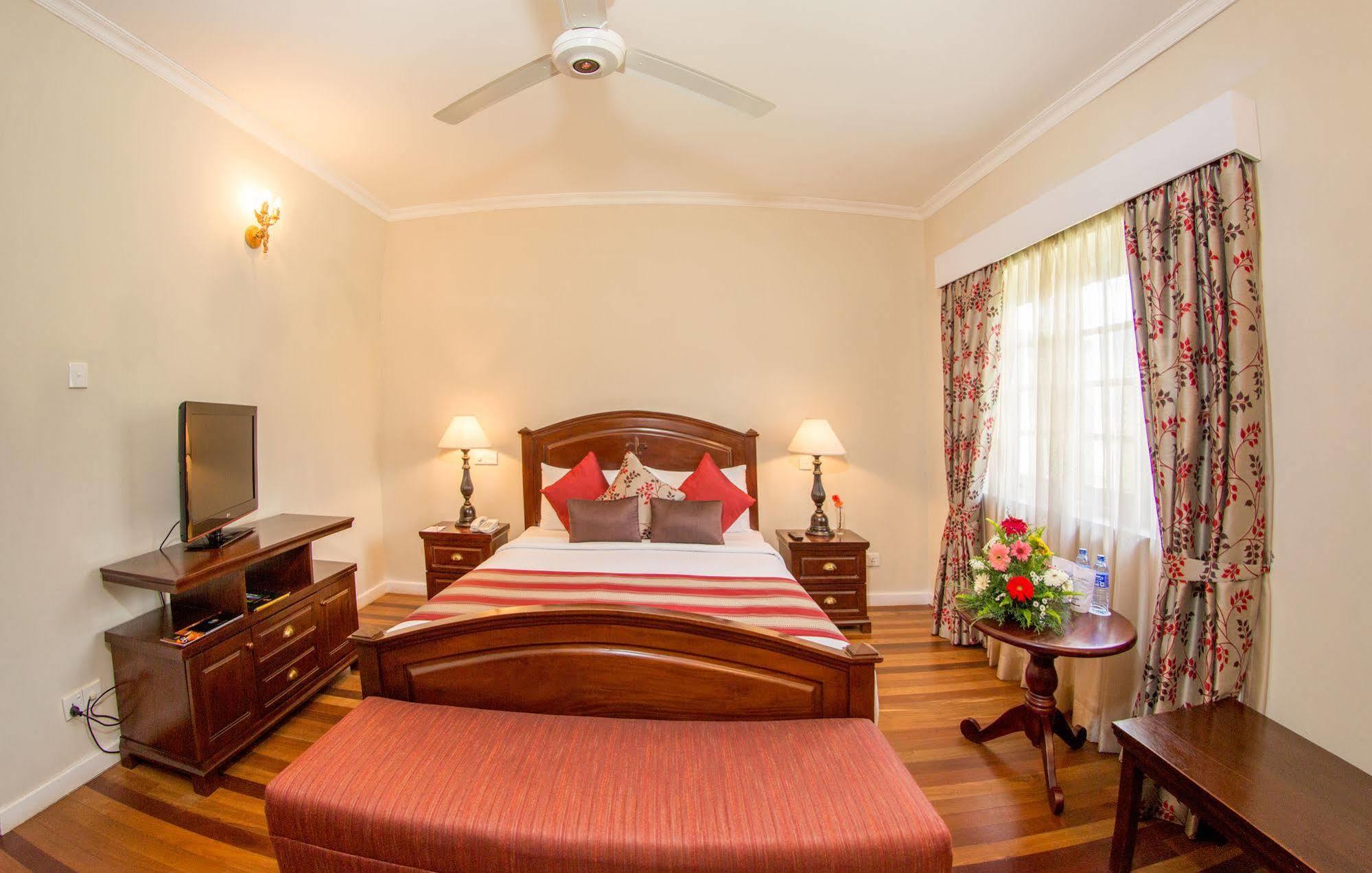 Langdale Boutique Hotel By Amaya นูวาราเอลิยา ภายนอก รูปภาพ
